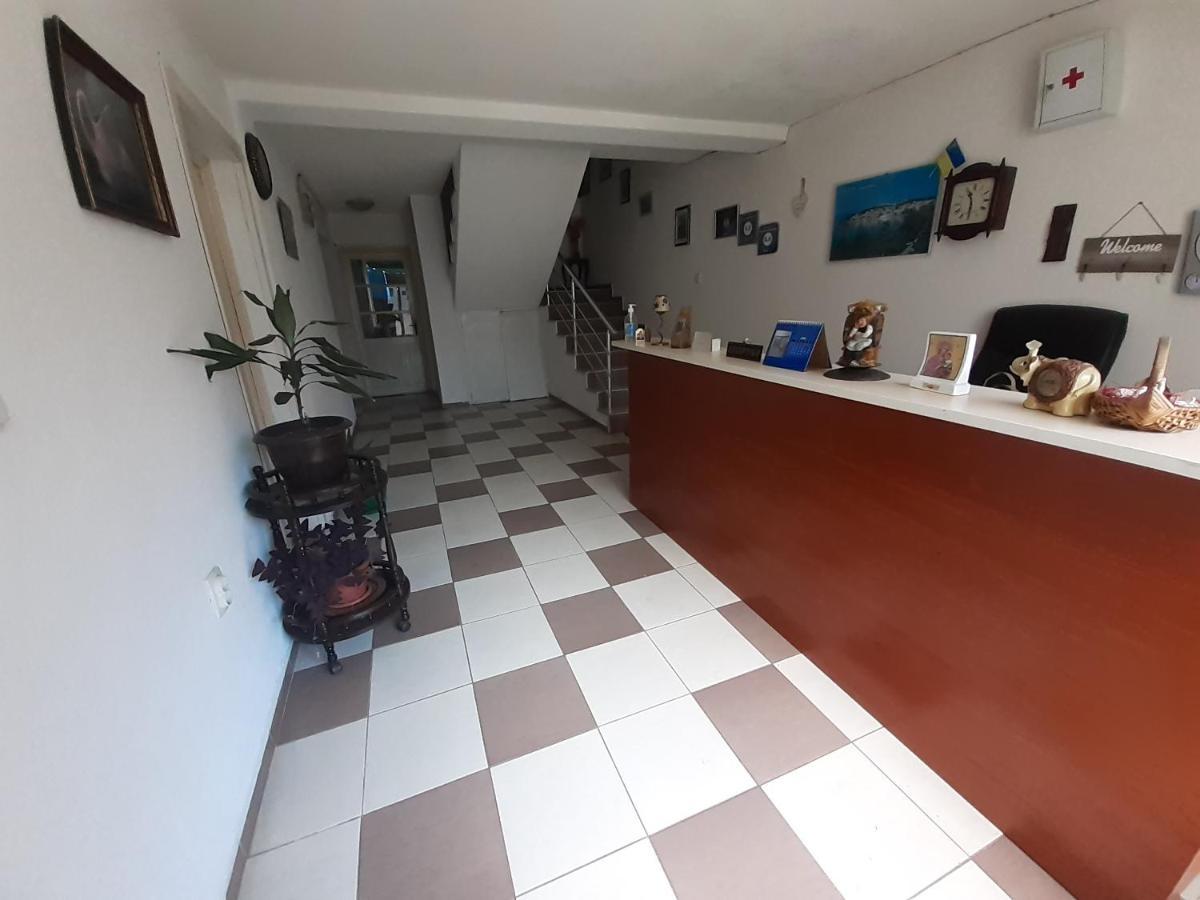 Guest House Zarnovel Palace Ohrid Ngoại thất bức ảnh